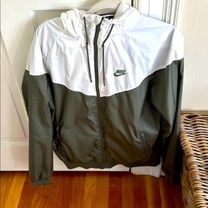 Nike windbreaker